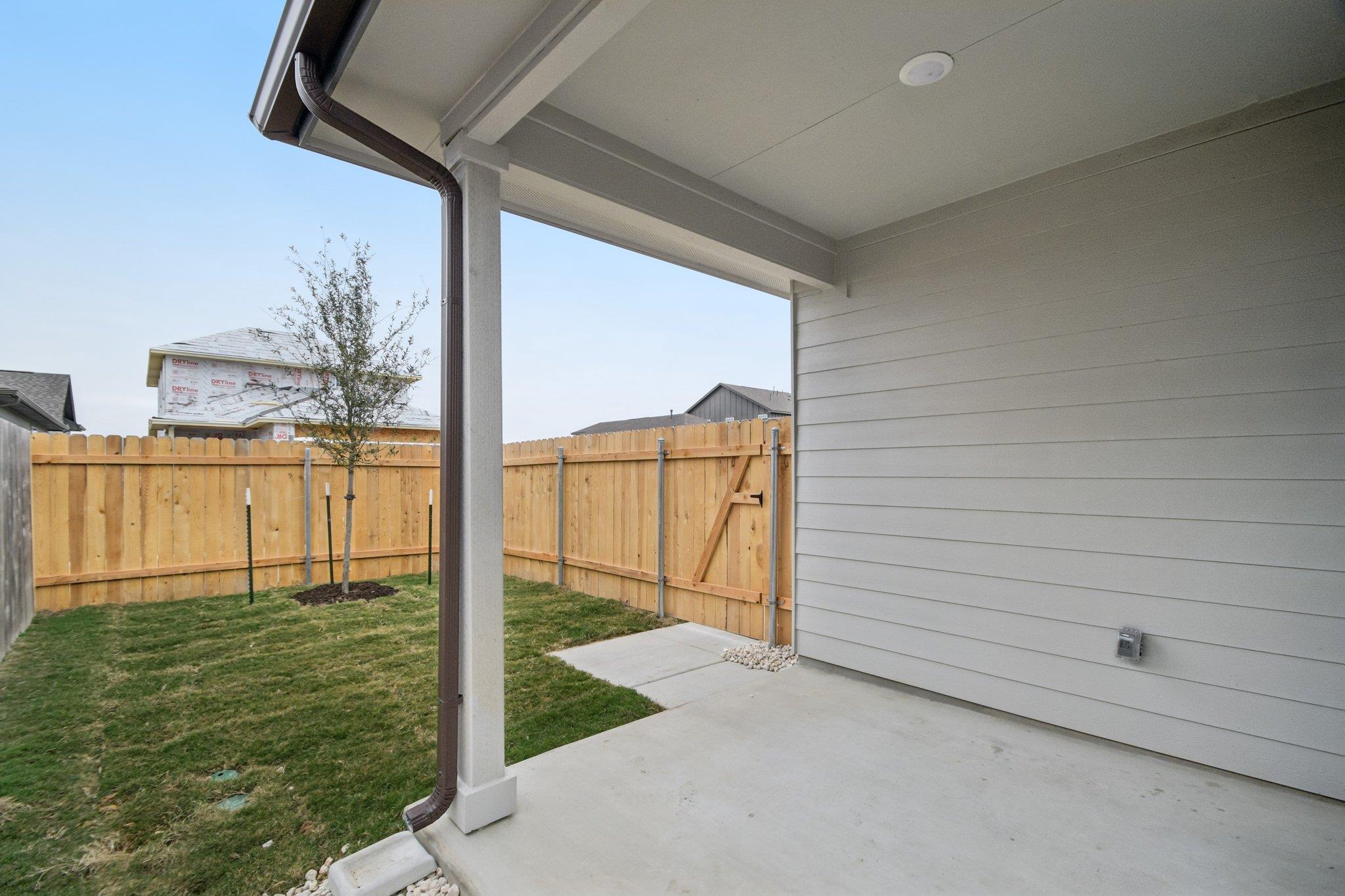 367 Porter Country Parkway Buda TX 78610