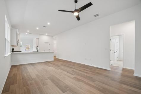 367 Porter Country Parkway Buda TX 78610