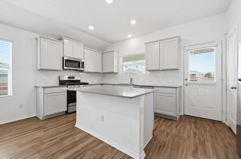 388 Barcelona Kyle TX 78640