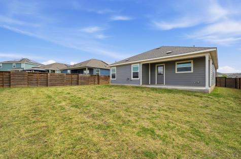 388 Barcelona Kyle TX 78640