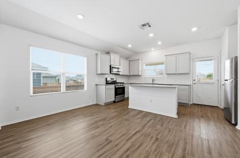 388 Barcelona Kyle TX 78640