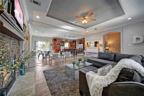 806 Bell Springs Road Dripping Springs TX 78620