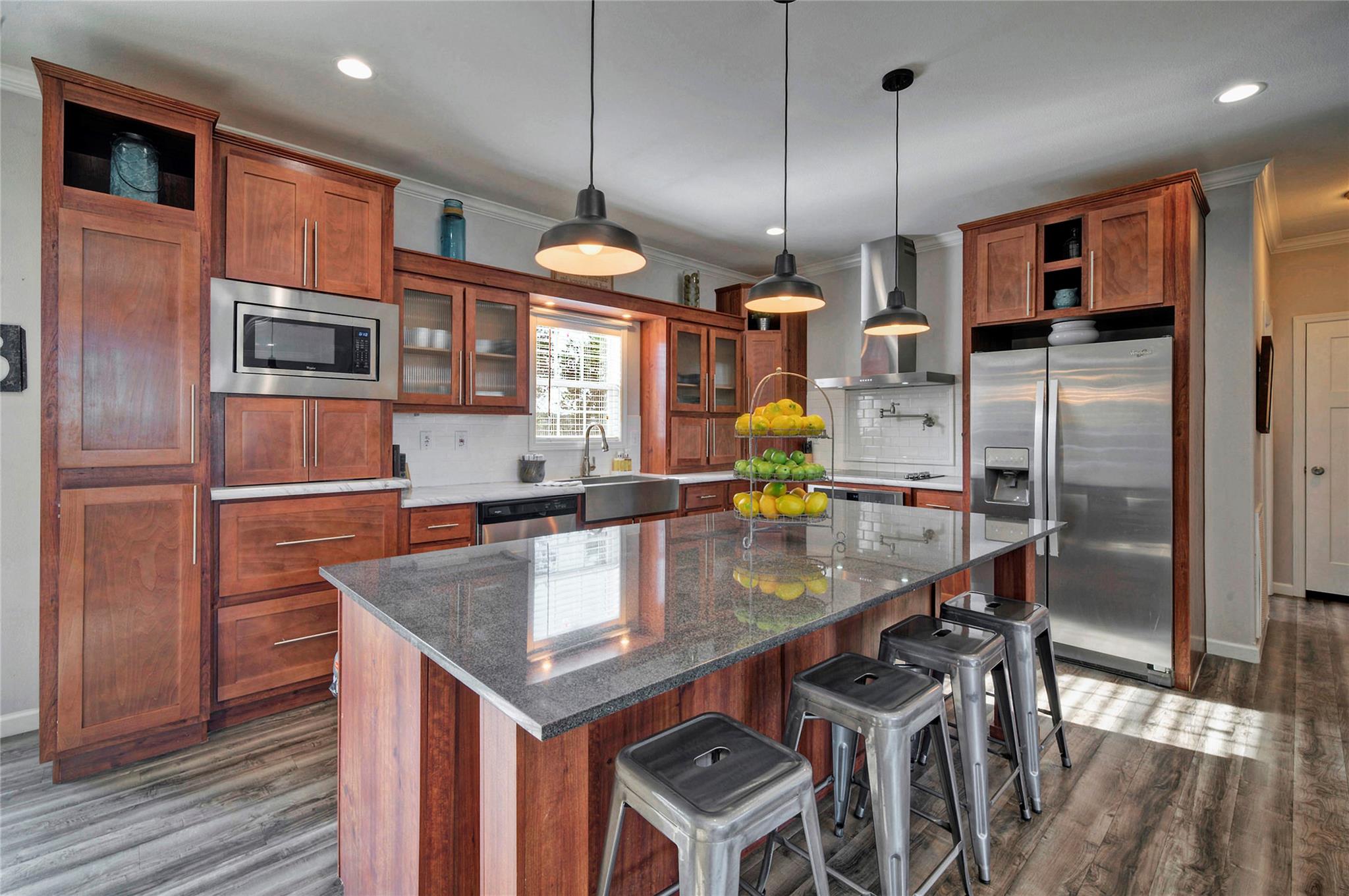806 Bell Springs Road Dripping Springs TX 78620