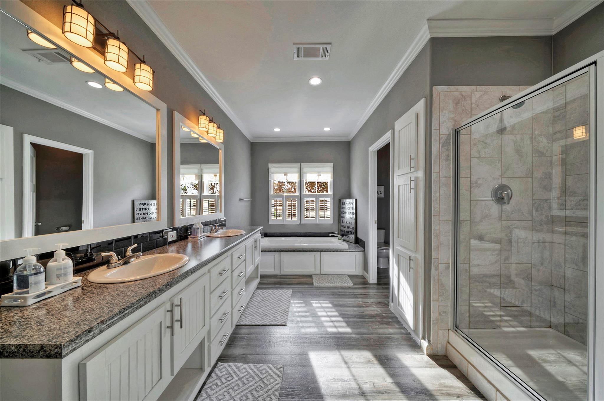 806 Bell Springs Road Dripping Springs TX 78620