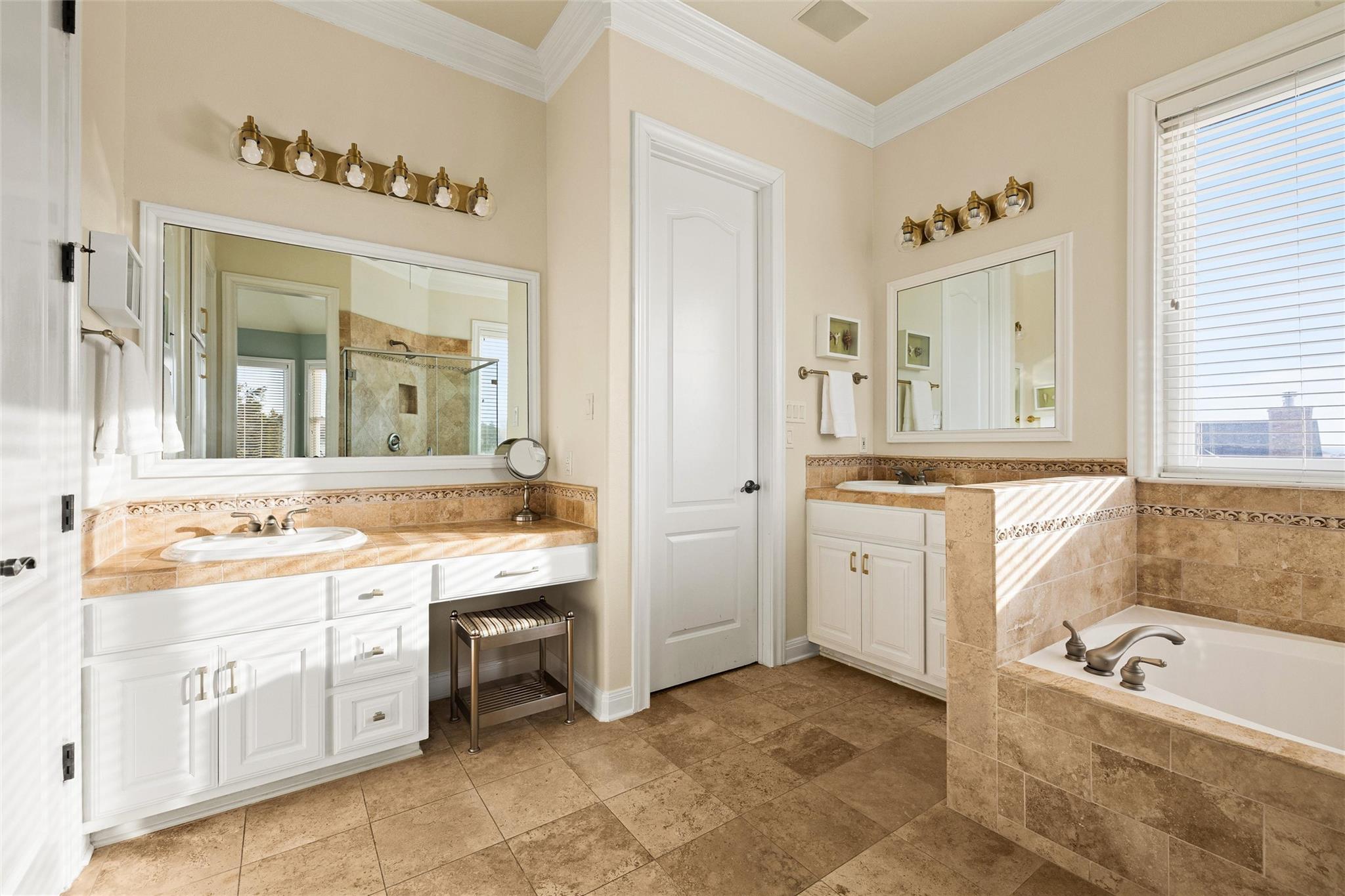 6504 Ponton Place Austin TX 78731