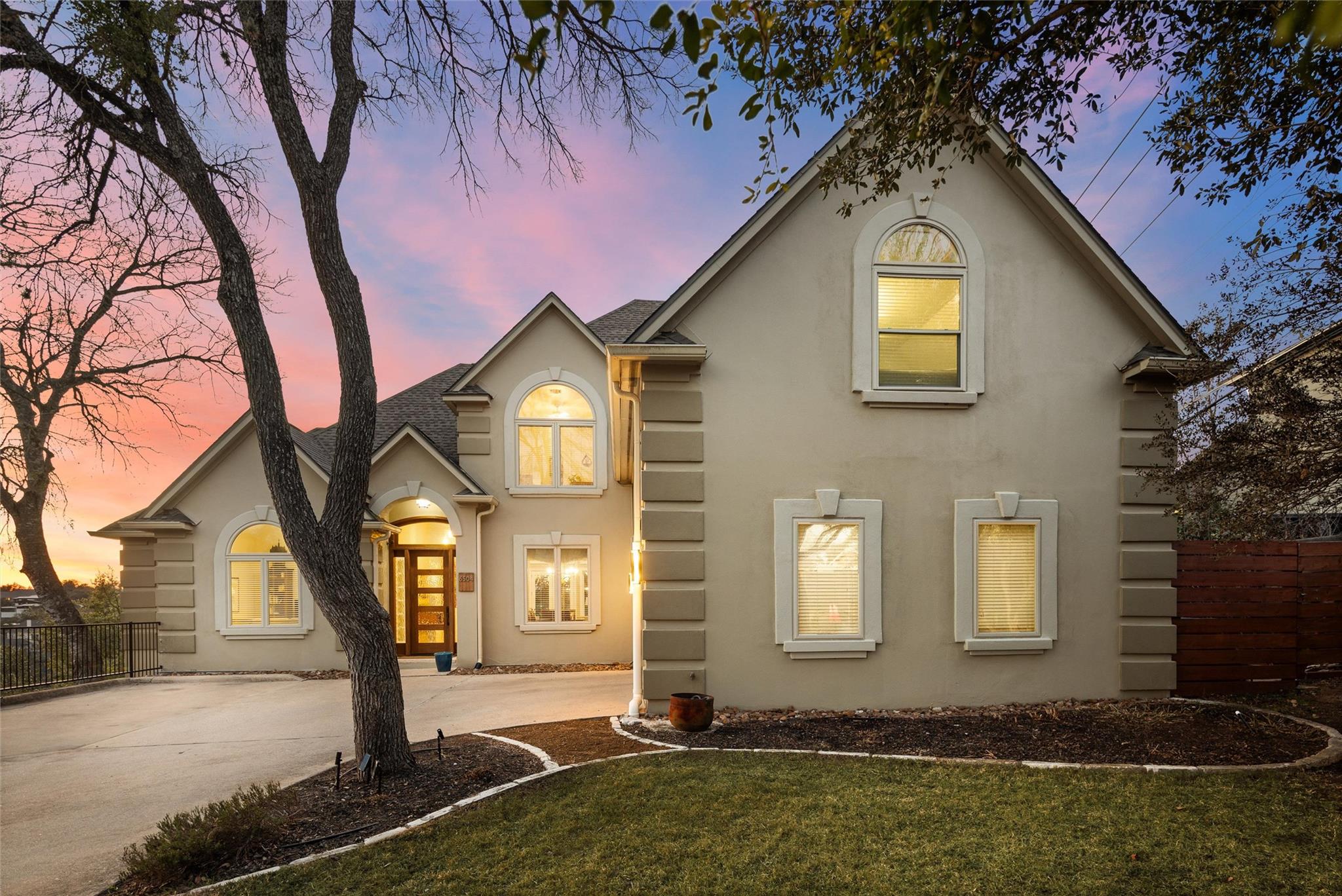 6504 Ponton Place Austin TX 78731