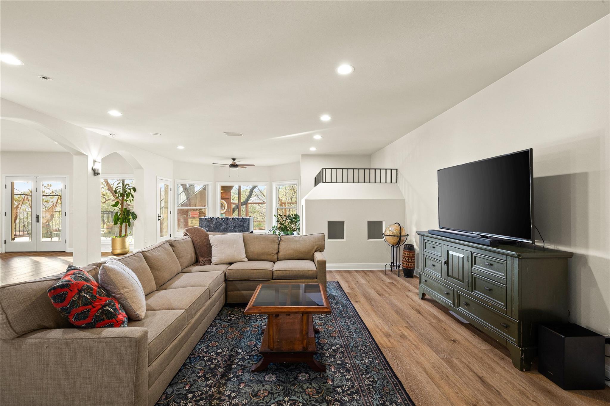 6504 Ponton Place Austin TX 78731