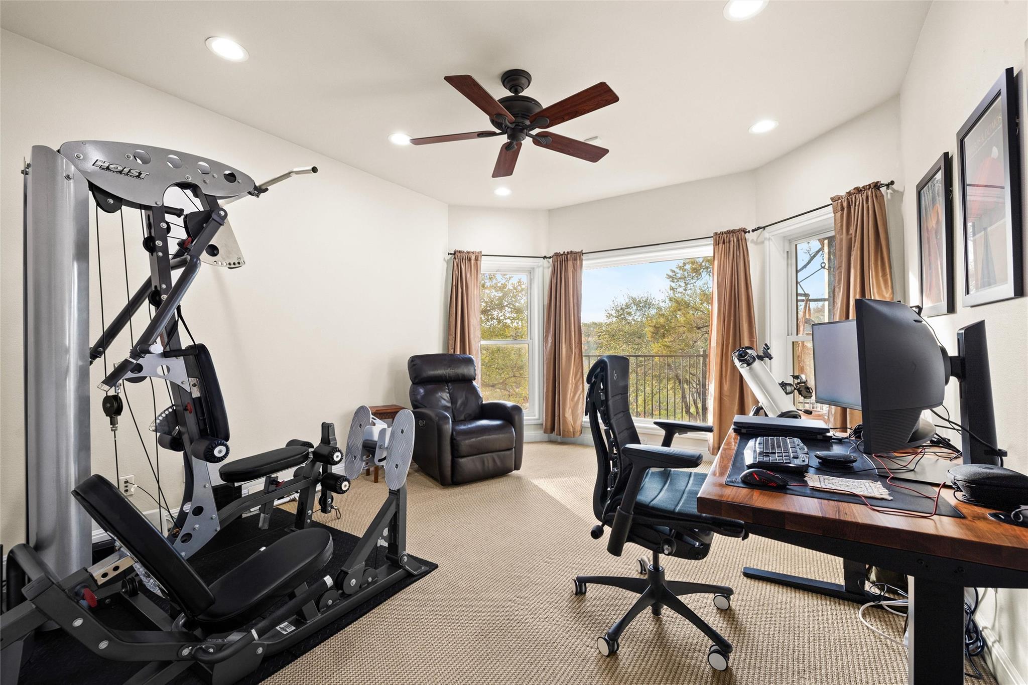 6504 Ponton Place Austin TX 78731