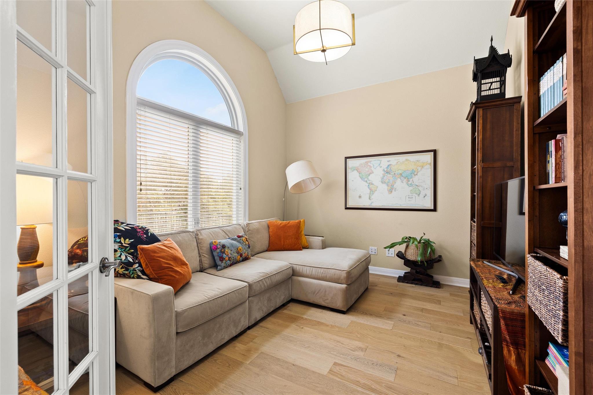 6504 Ponton Place Austin TX 78731