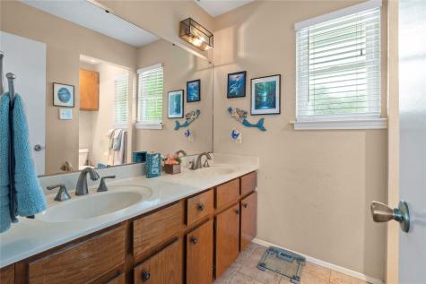 609 Wild Briar Cove Cedar Park TX 78613