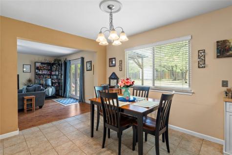 609 Wild Briar Cove Cedar Park TX 78613