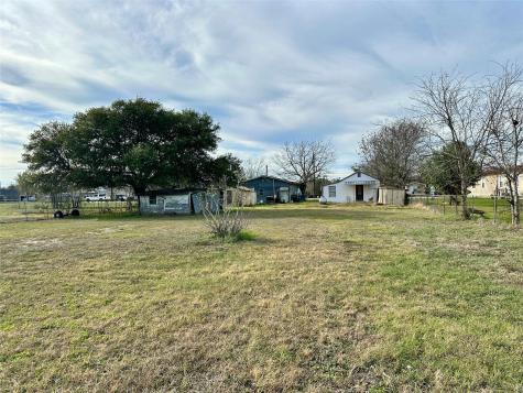 1148 Old Nails Creek Road Giddings TX 78942