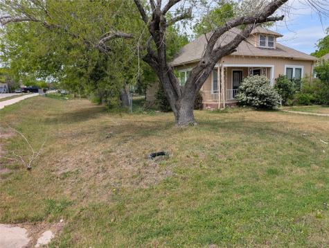 301 Park Street Taylor TX 76574