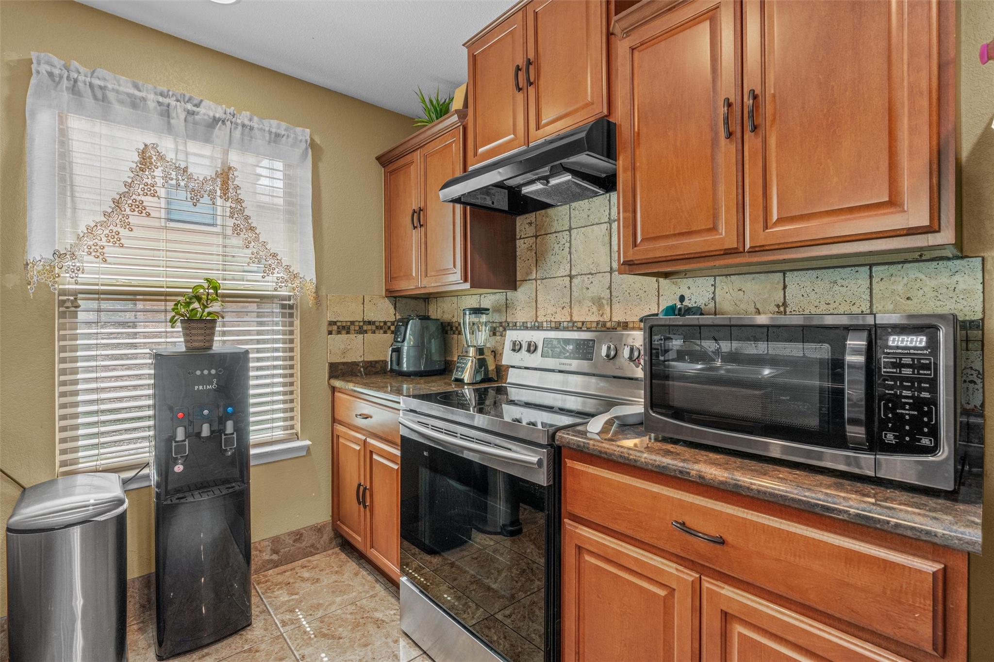 611 Big Bend Trail Taylor TX 76574