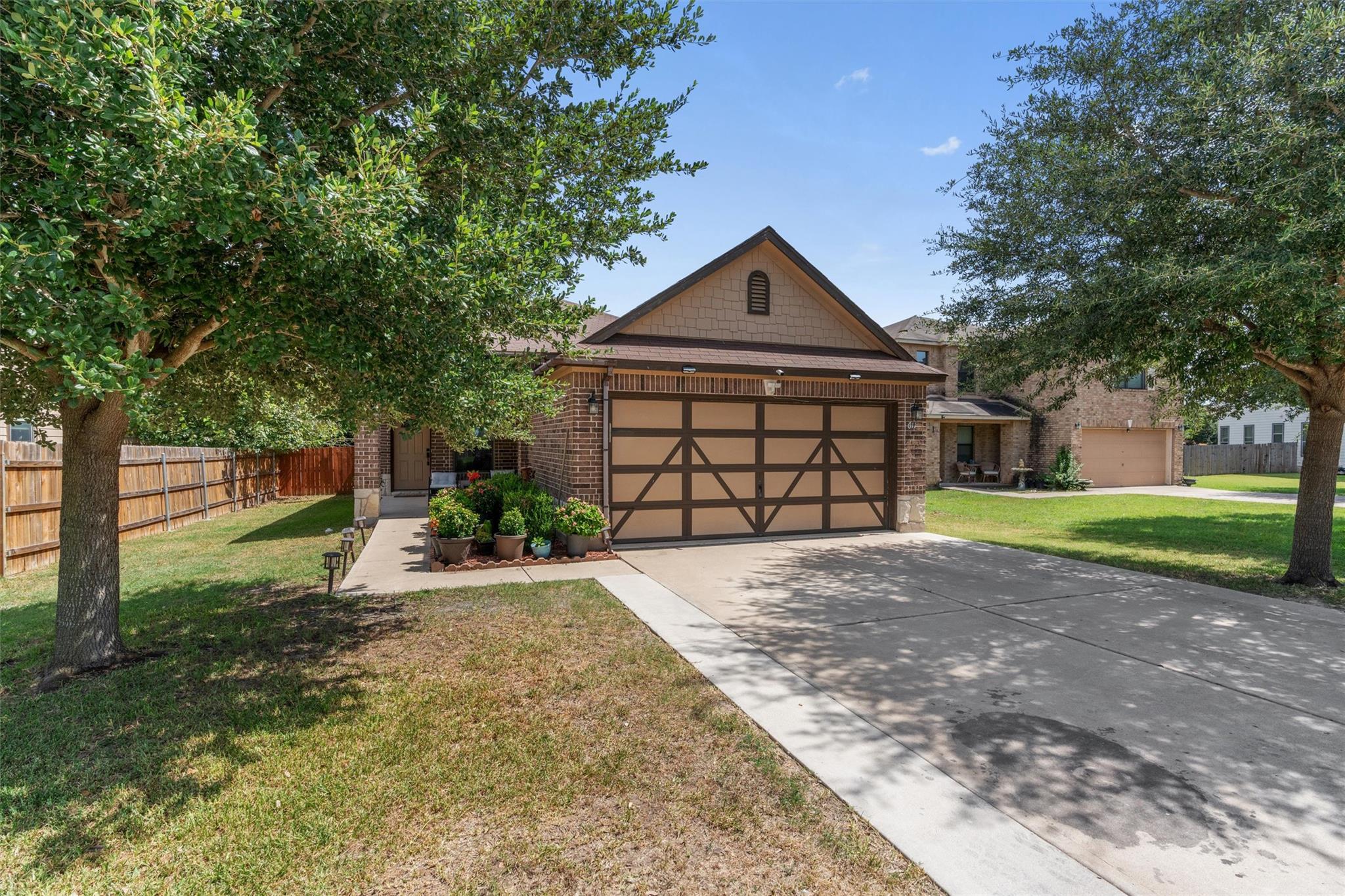 611 Big Bend Trail Taylor TX 76574
