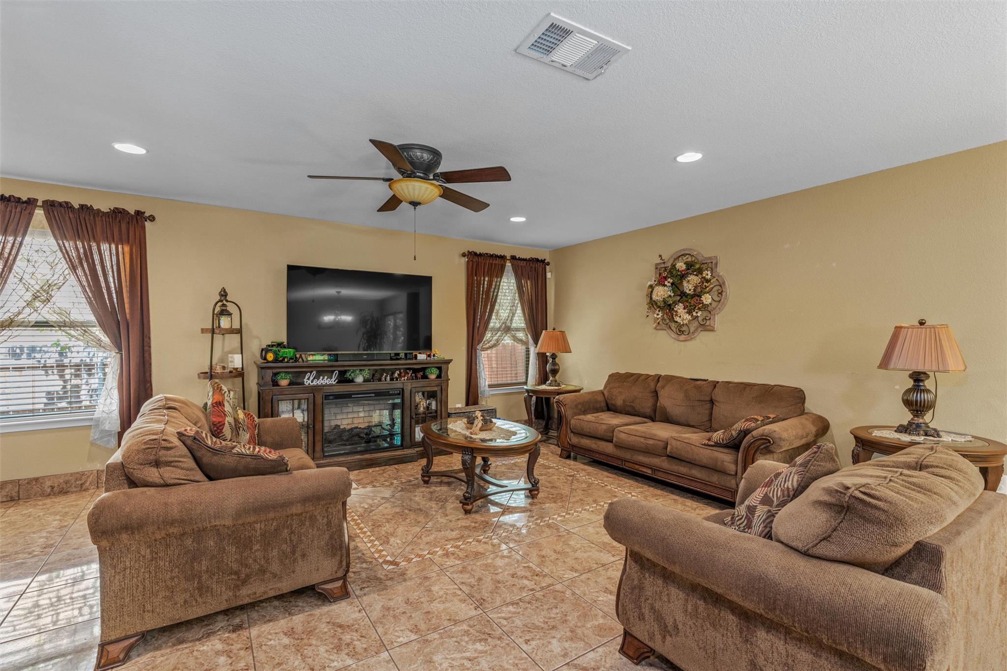 611 Big Bend Trail Taylor TX 76574
