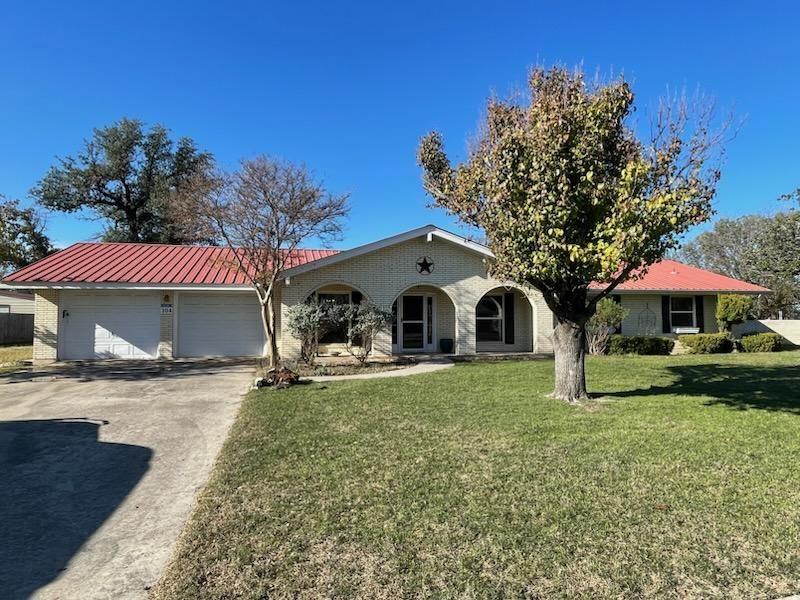 104 Skipcha Trail Lampasas TX 76550