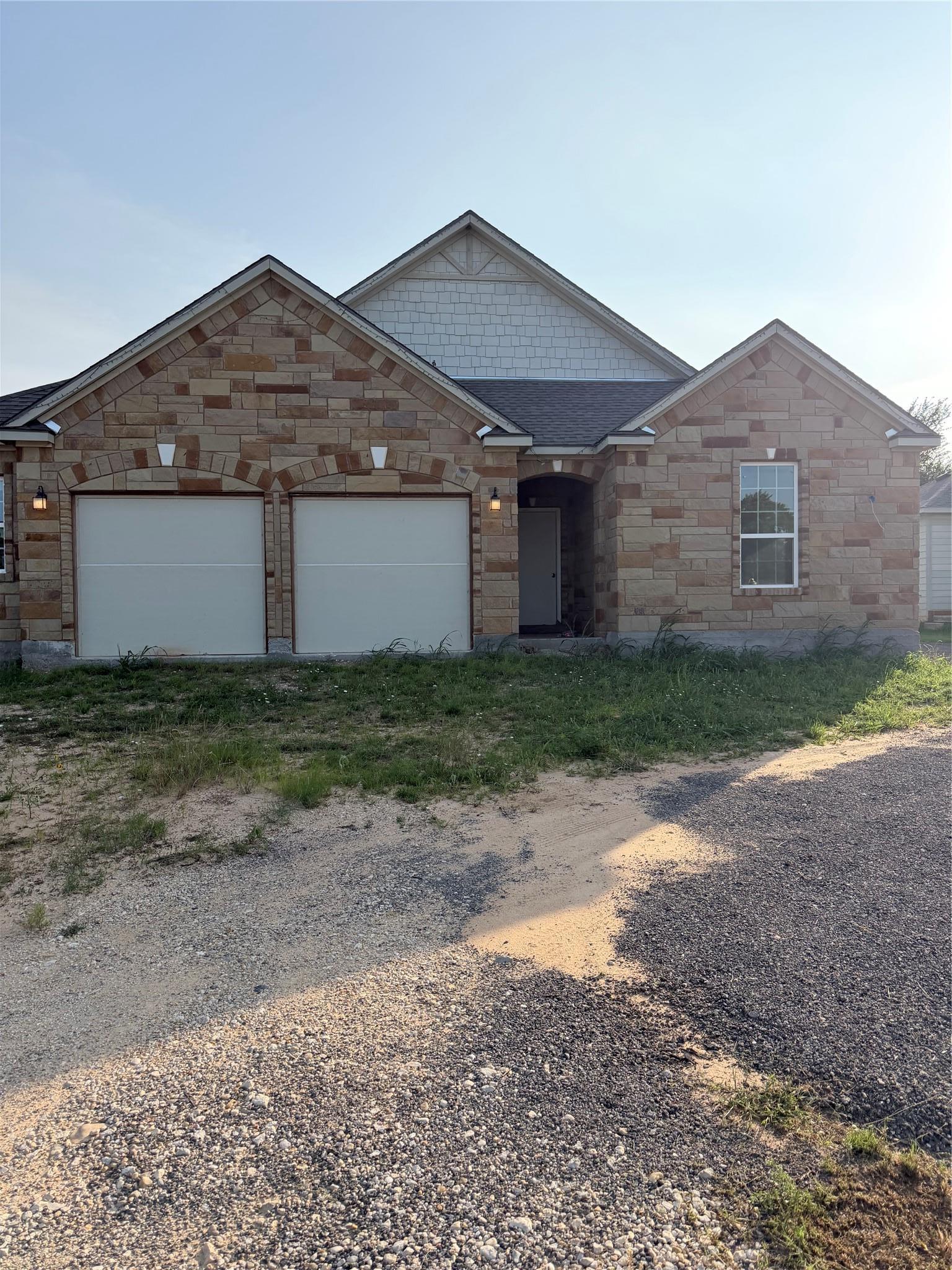 140 Arosa Drive Elgin TX 78621
