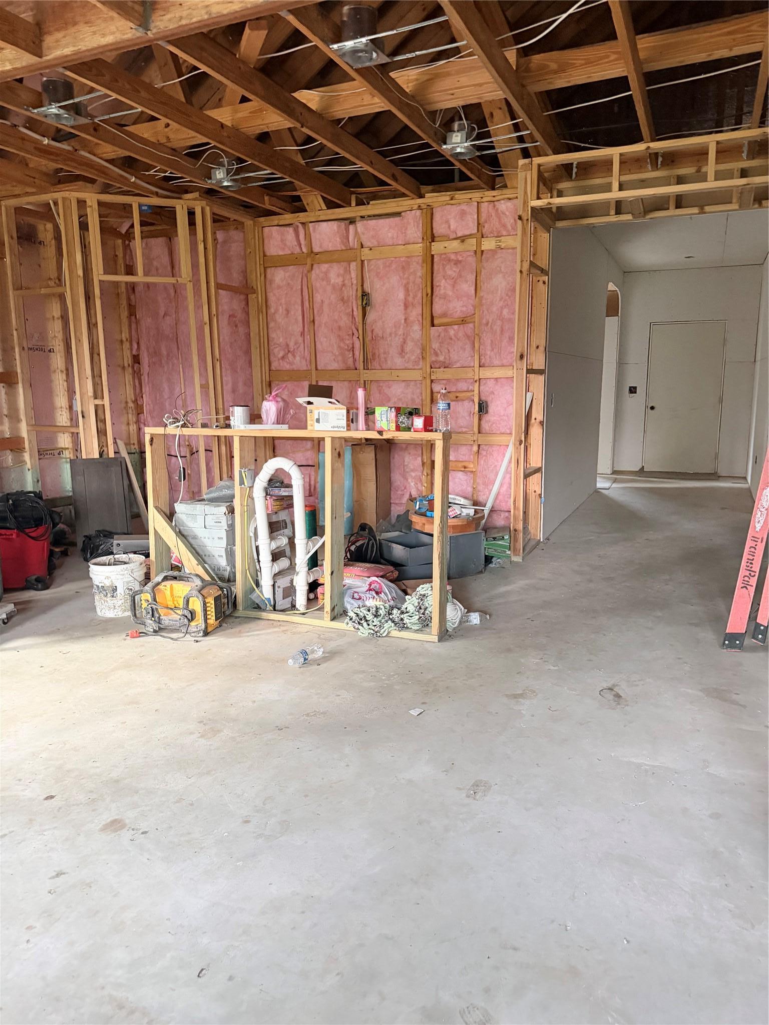 140 Arosa Drive Elgin TX 78621