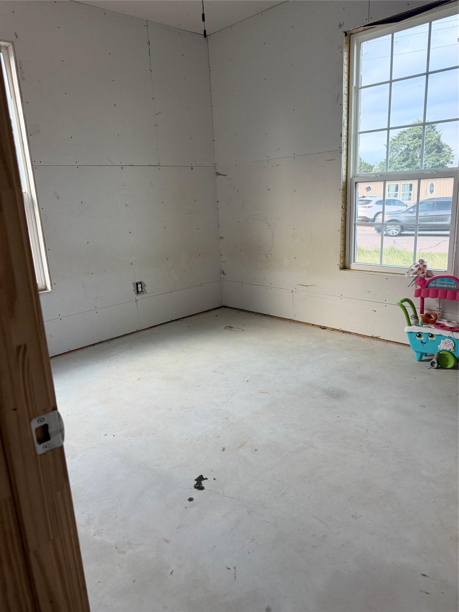 140 Arosa Drive Elgin TX 78621