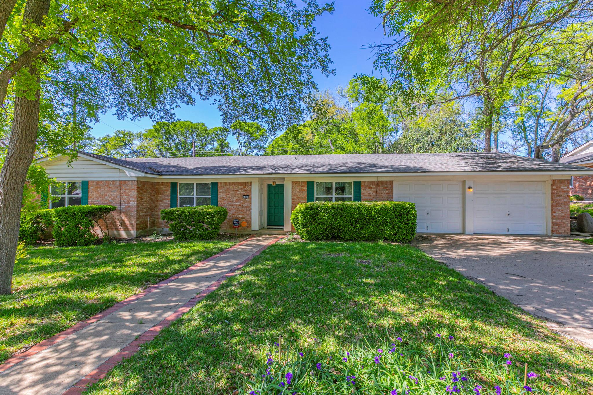 1808 N Beal Street Belton TX 76513