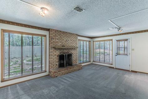 1808 N Beal Street Belton TX 76513
