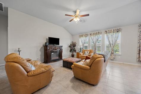 12520 Woodcock Way Manor TX 78653
