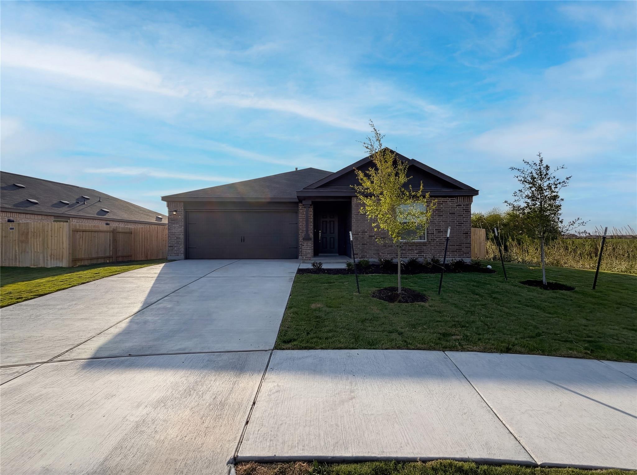 507 Vantage Drive Hutto TX 78634