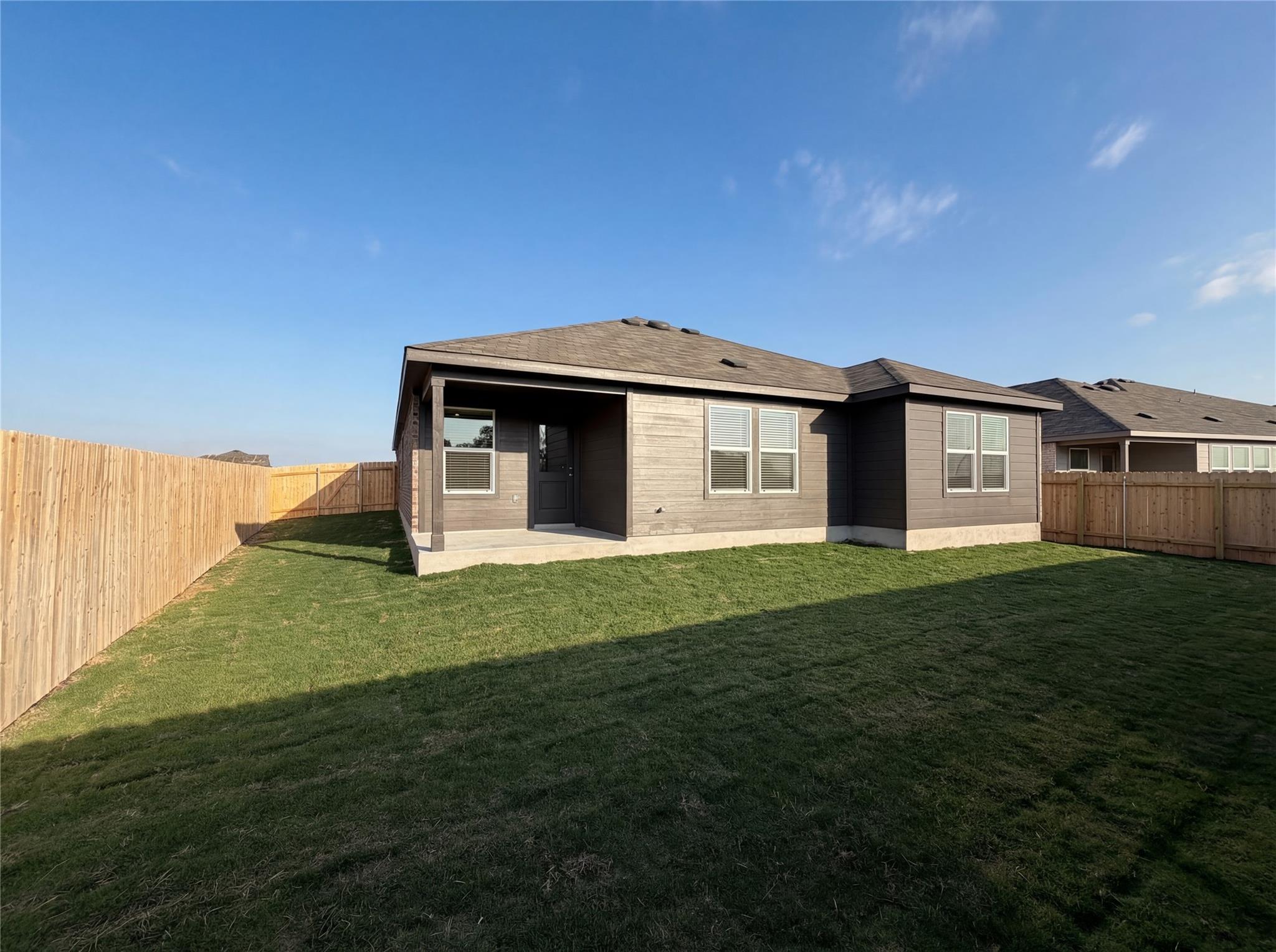 507 Vantage Drive Hutto TX 78634