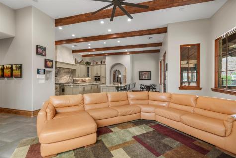 4407 Island Cove Austin TX 78731