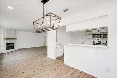 6705 Lancret Hill Drive Austin TX 78745