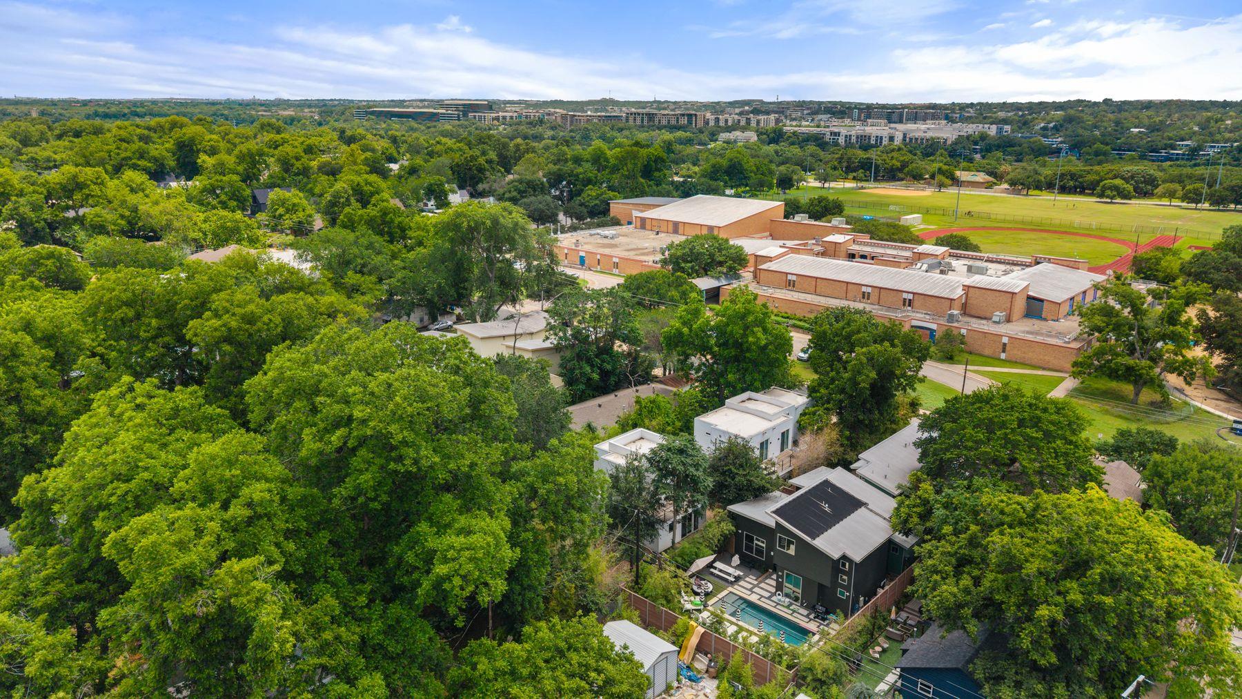 1604 Haskell Street Austin TX 78702
