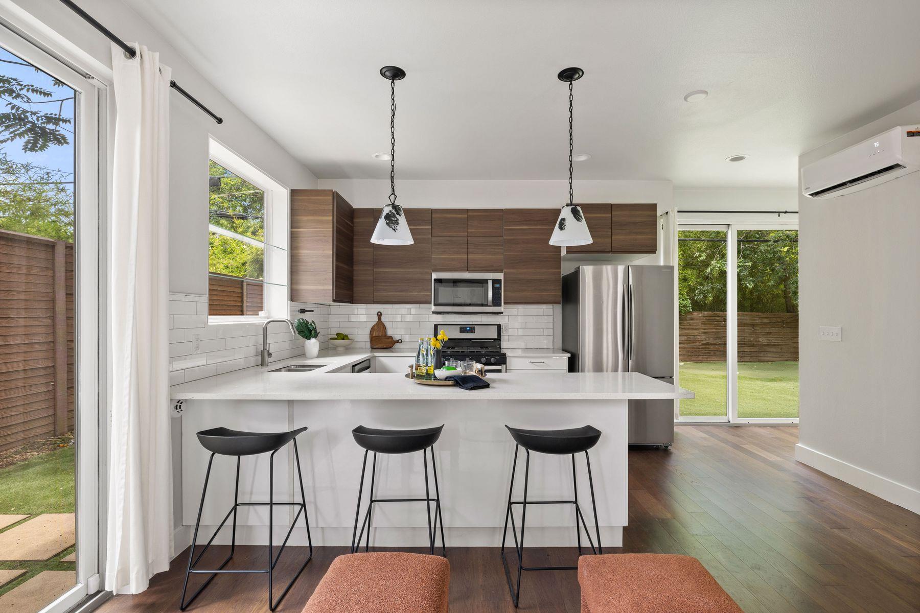 1604 Haskell Street Austin TX 78702