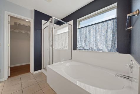 215 Kerley Drive Hutto TX 78634
