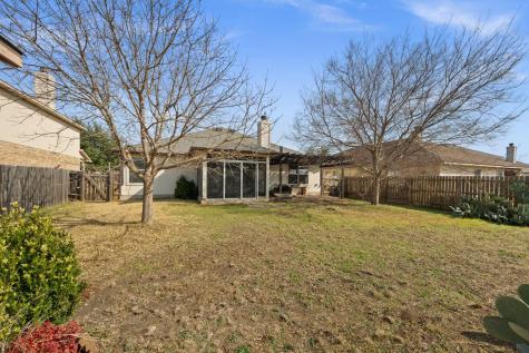 215 Kerley Drive Hutto TX 78634