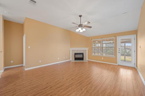 215 Kerley Drive Hutto TX 78634