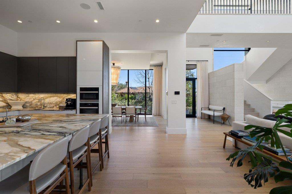5 Inwood Cove Austin TX 78746