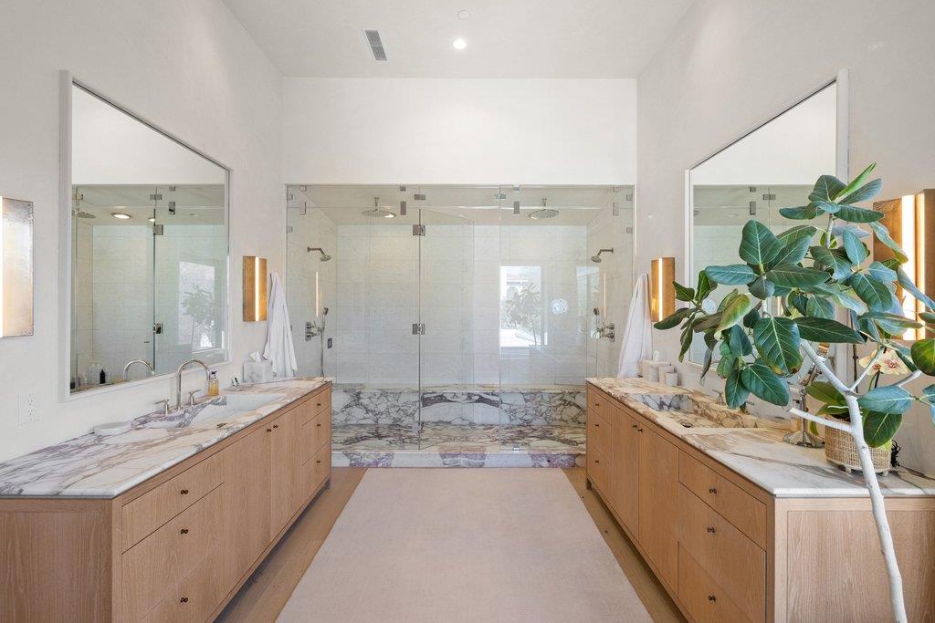 5 Inwood Cove Austin TX 78746