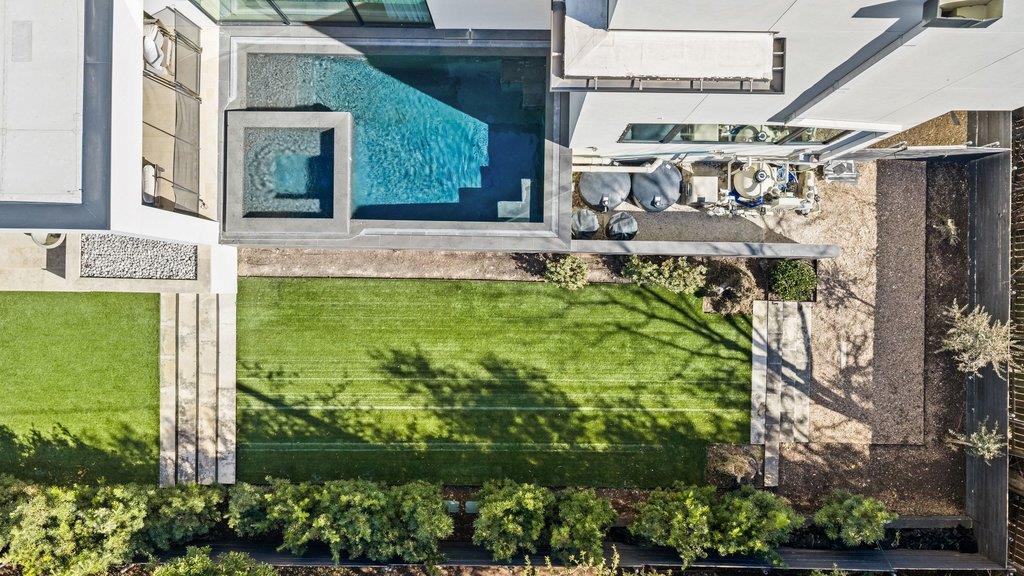5 Inwood Cove Austin TX 78746