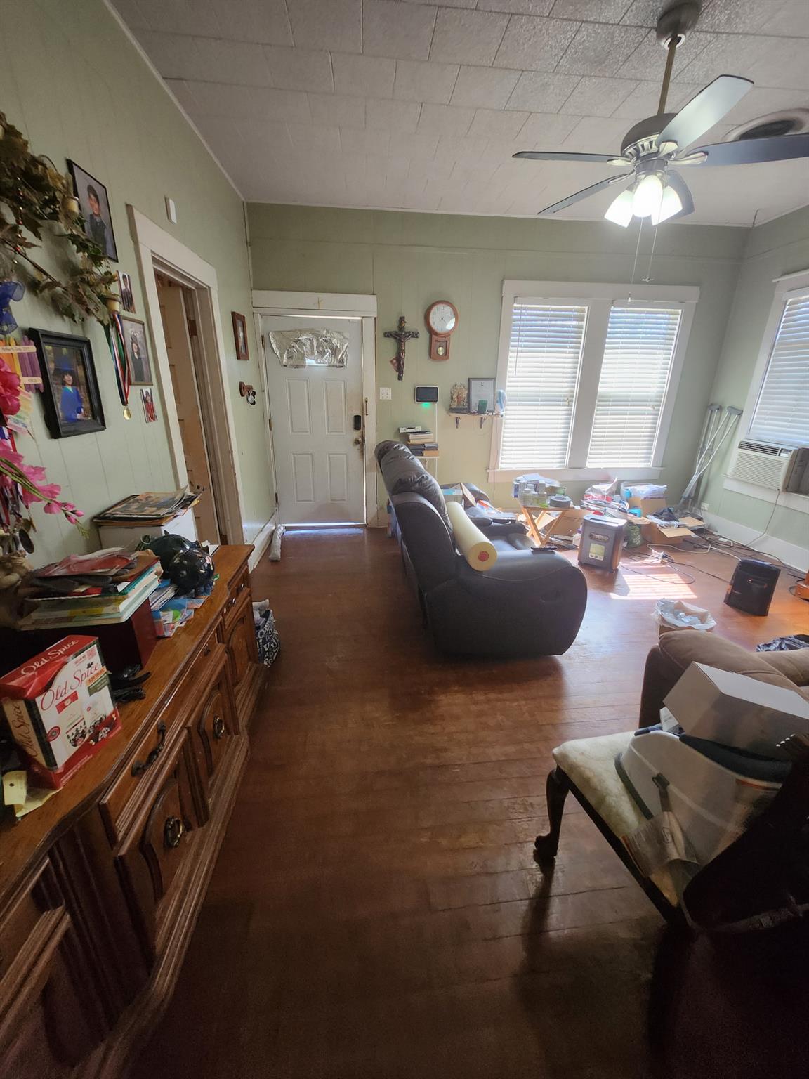 502 W 4th Street Taylor TX 76574