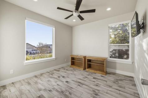 718 Emory Drive Fredericksburg TX 78624