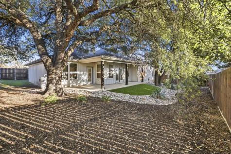 718 Emory Drive Fredericksburg TX 78624