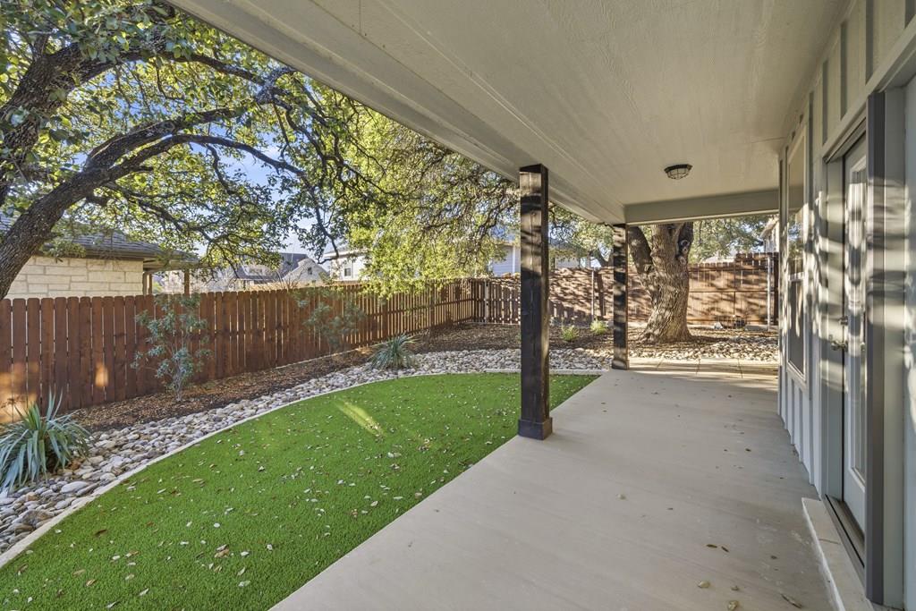 718 Emory Drive Fredericksburg TX 78624