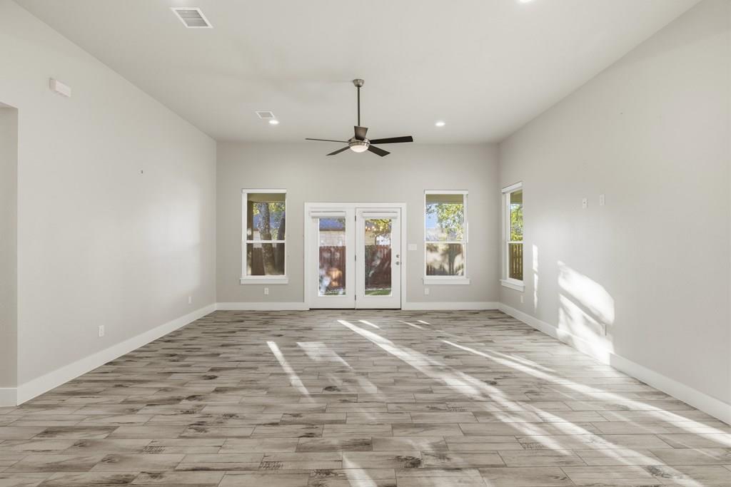 718 Emory Drive Fredericksburg TX 78624