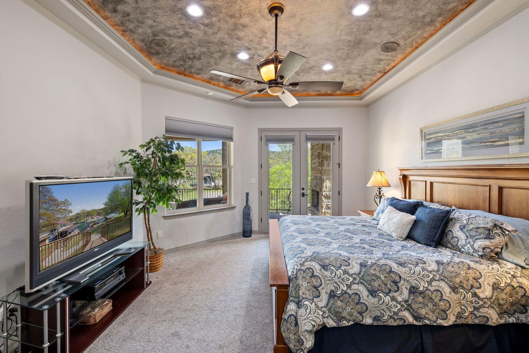1413 County Road 132-a Kingsland TX 78639