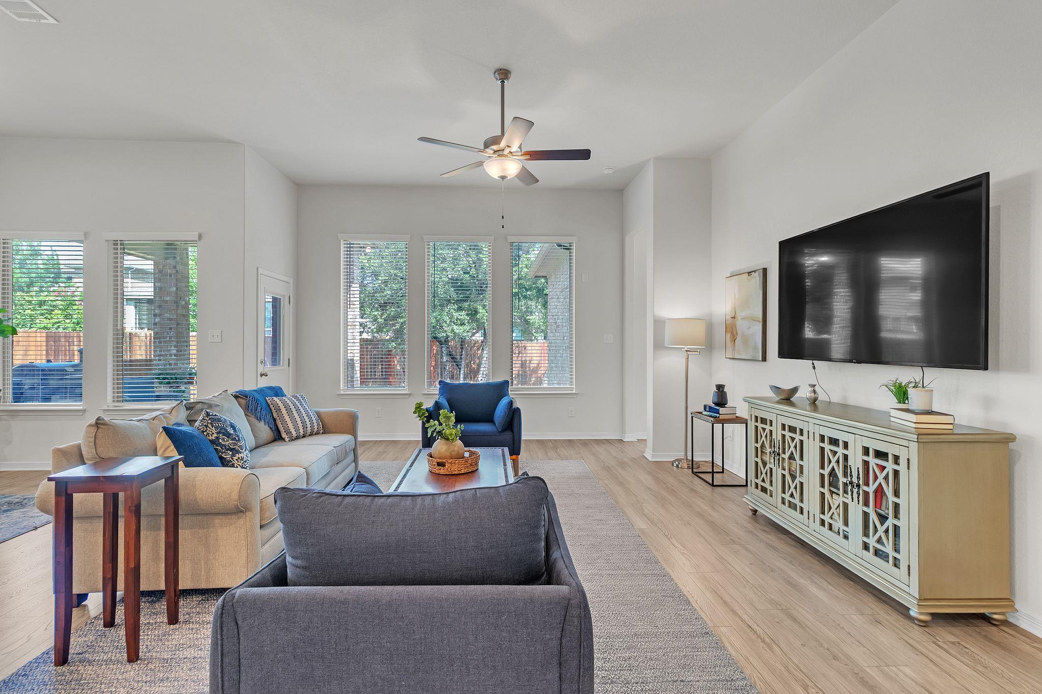 7901 Sunrise Ravine Pass Lago Vista TX 78645