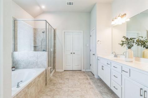 7901 Sunrise Ravine Pass Lago Vista TX 78645