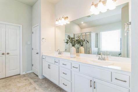 7901 Sunrise Ravine Pass Lago Vista TX 78645