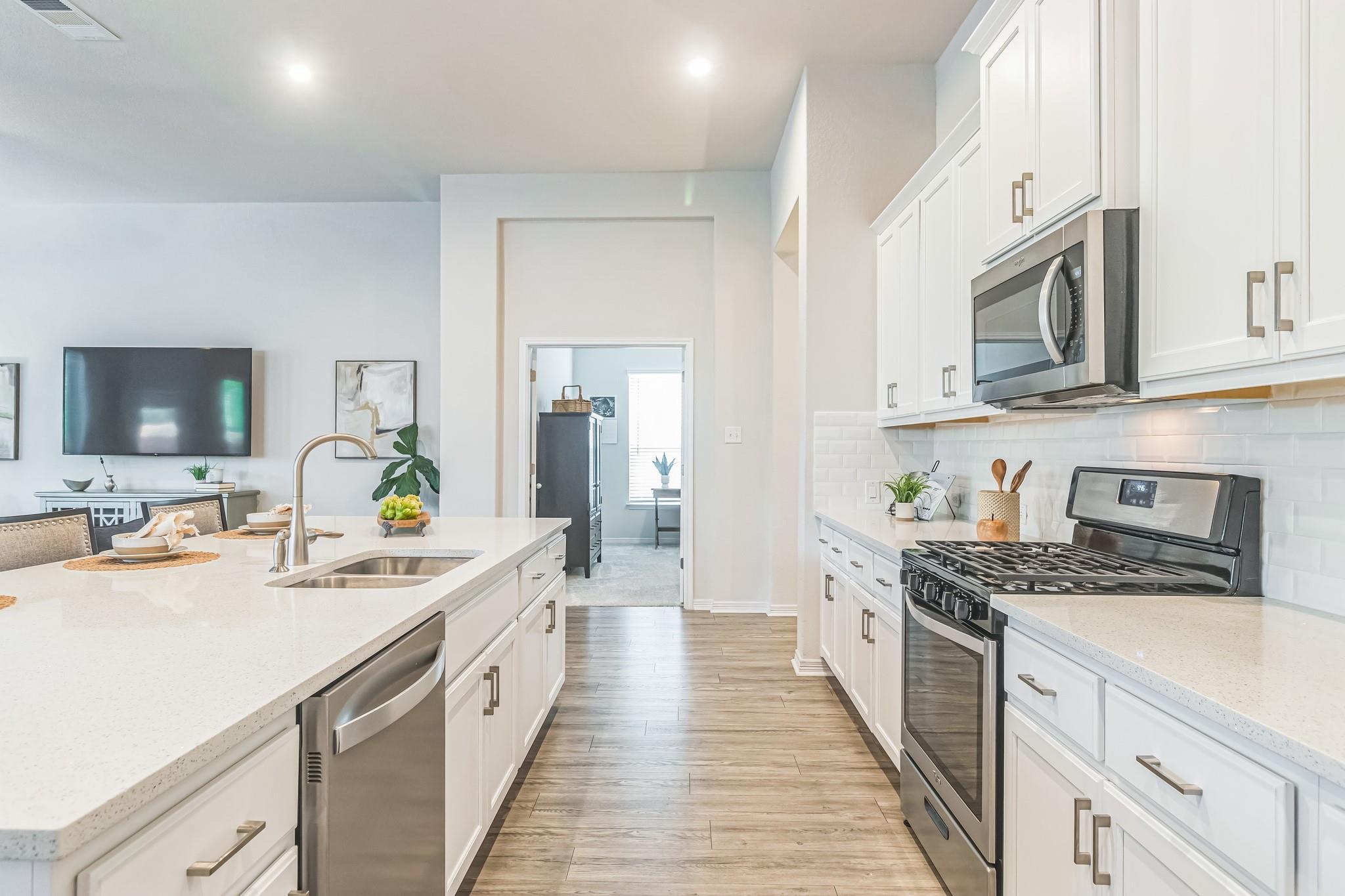 7901 Sunrise Ravine Pass Lago Vista TX 78645