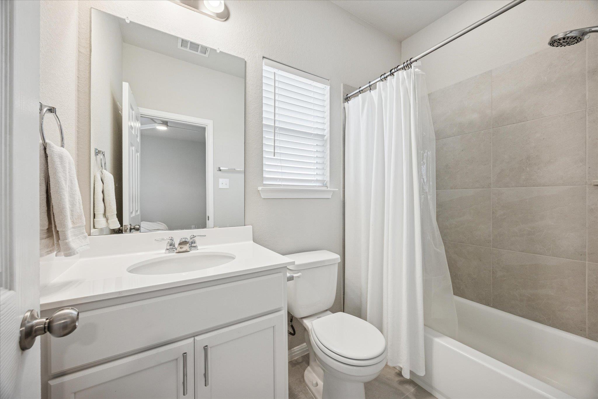 12000 Corsicana Trail Manor TX 78653